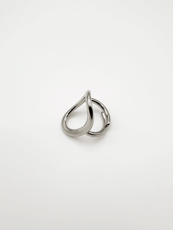 anillo ovalado liso plata