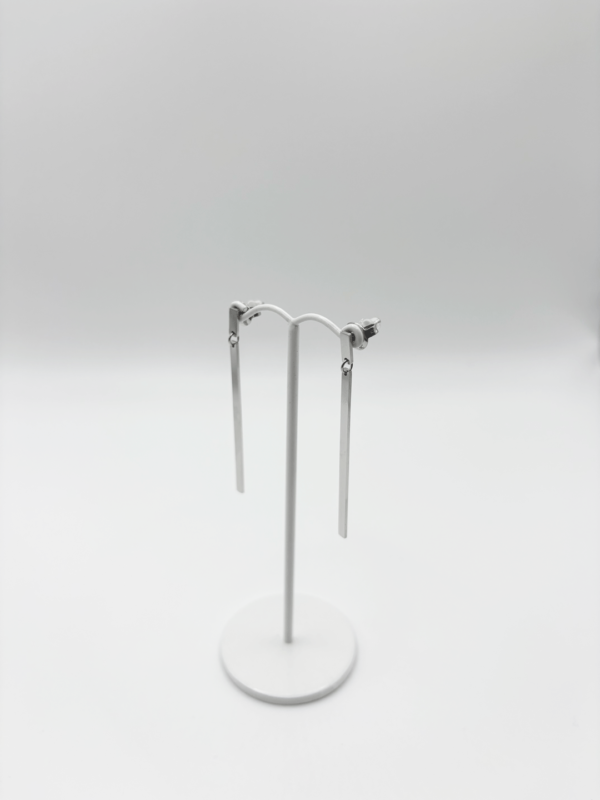 pendiente baston plata